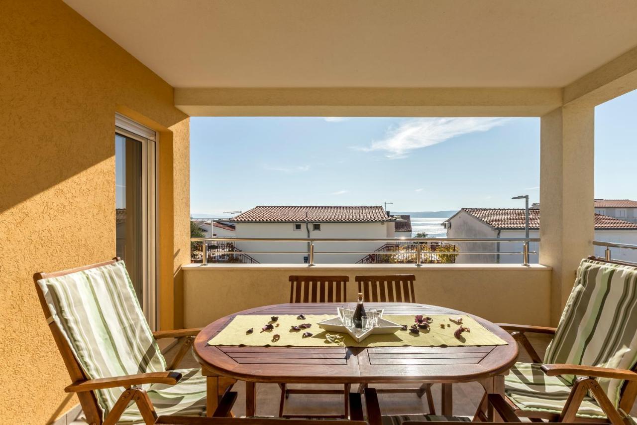 Apart Sa Terasom 250M Od Plaze,Parking,Wi Fi,Rostilj โตรกีร์ ภายนอก รูปภาพ