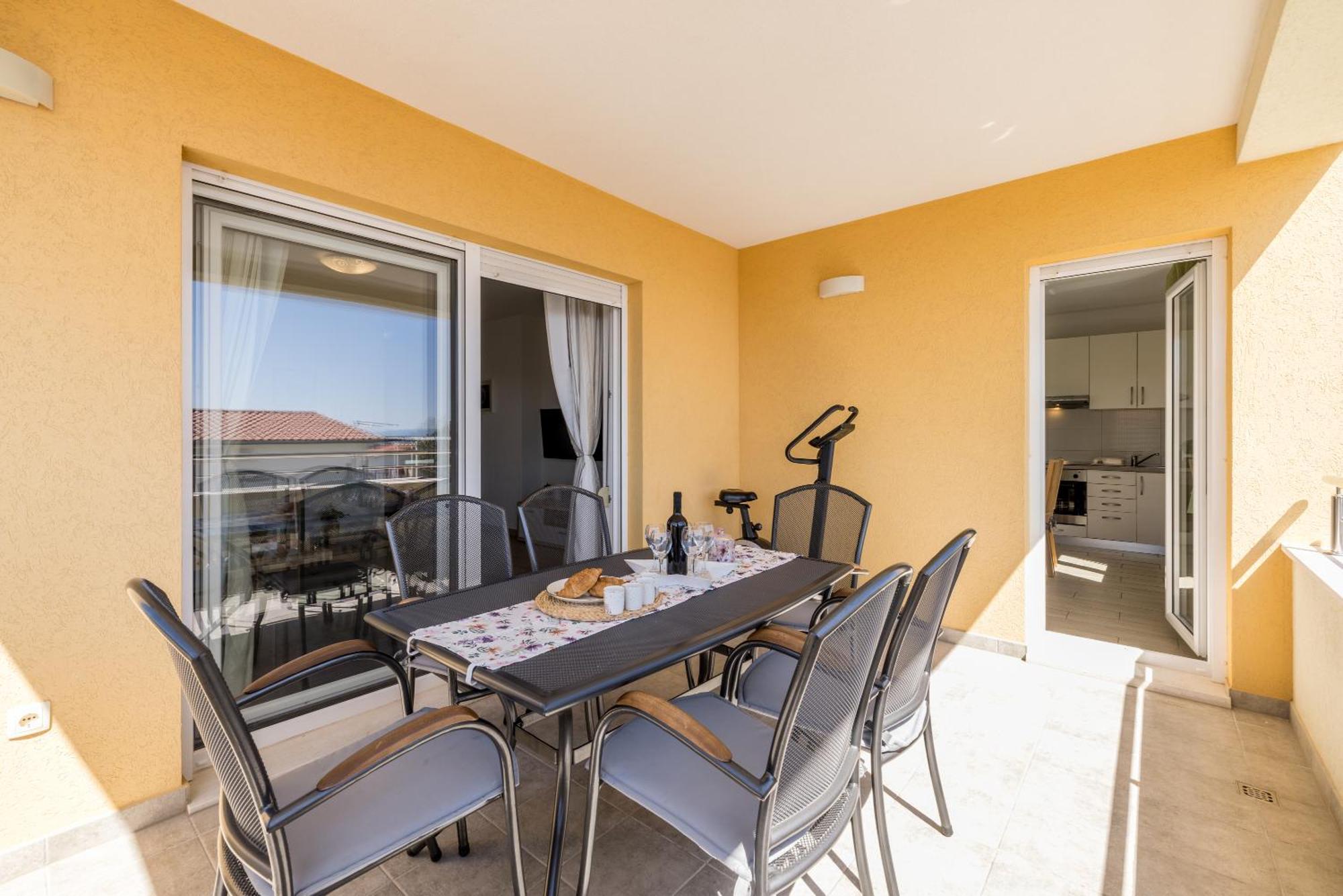 Apart Sa Terasom 250M Od Plaze,Parking,Wi Fi,Rostilj โตรกีร์ ภายนอก รูปภาพ